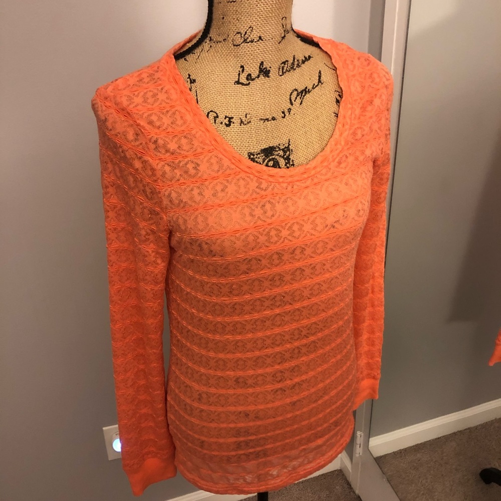 BKE large long sleeve shirt